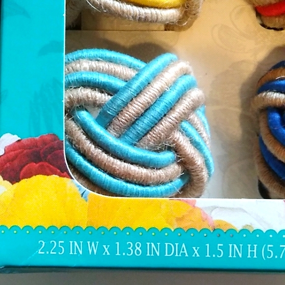 Nwt Pioneer Woman Woven Napkin Rings (Set of 4) - Picture 5 of 7